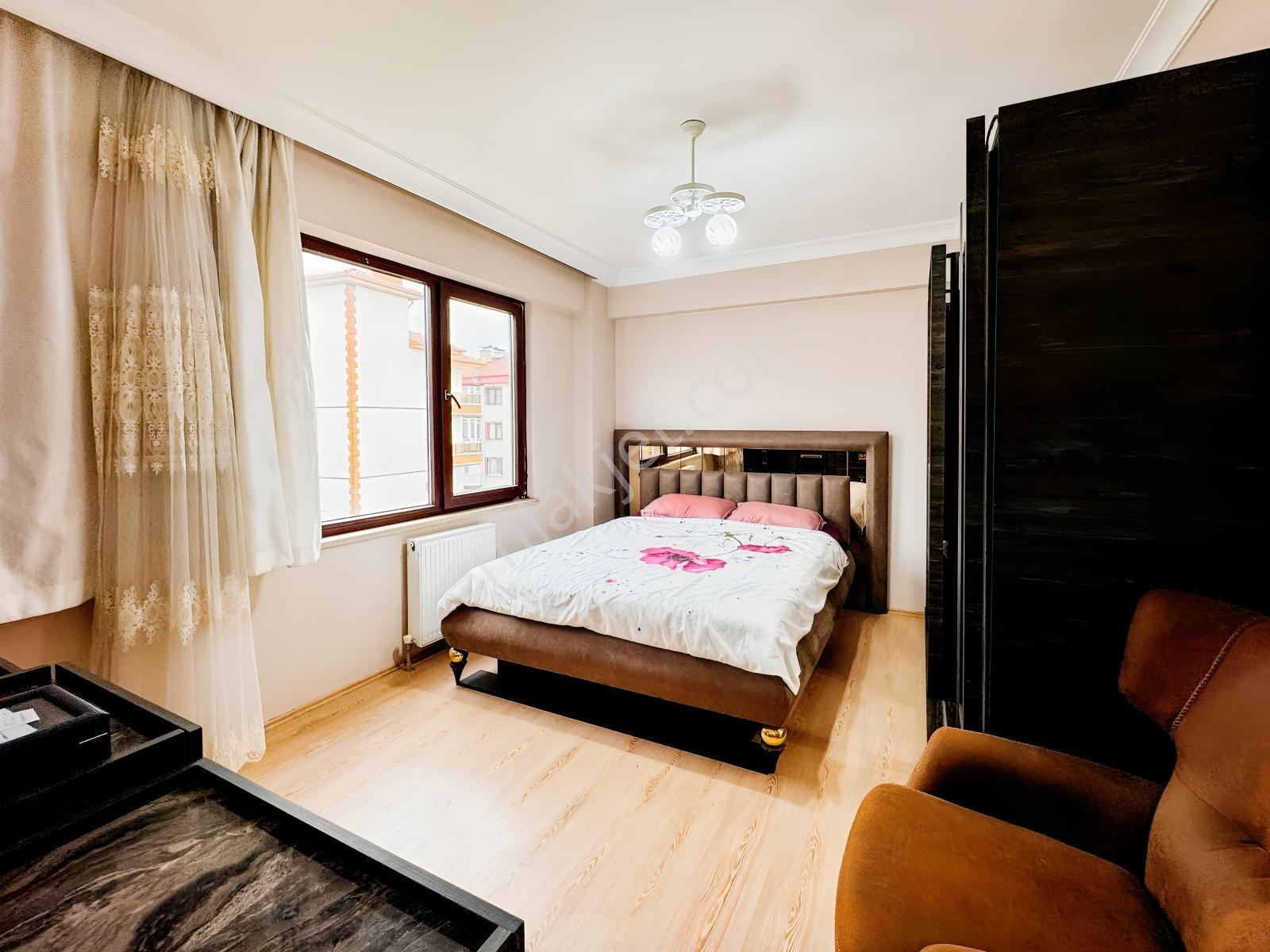 Kanlıca Günsazak Bulvarın'da | 3+1 (135 M²) | Site İçi Daire — fotoğraf 8