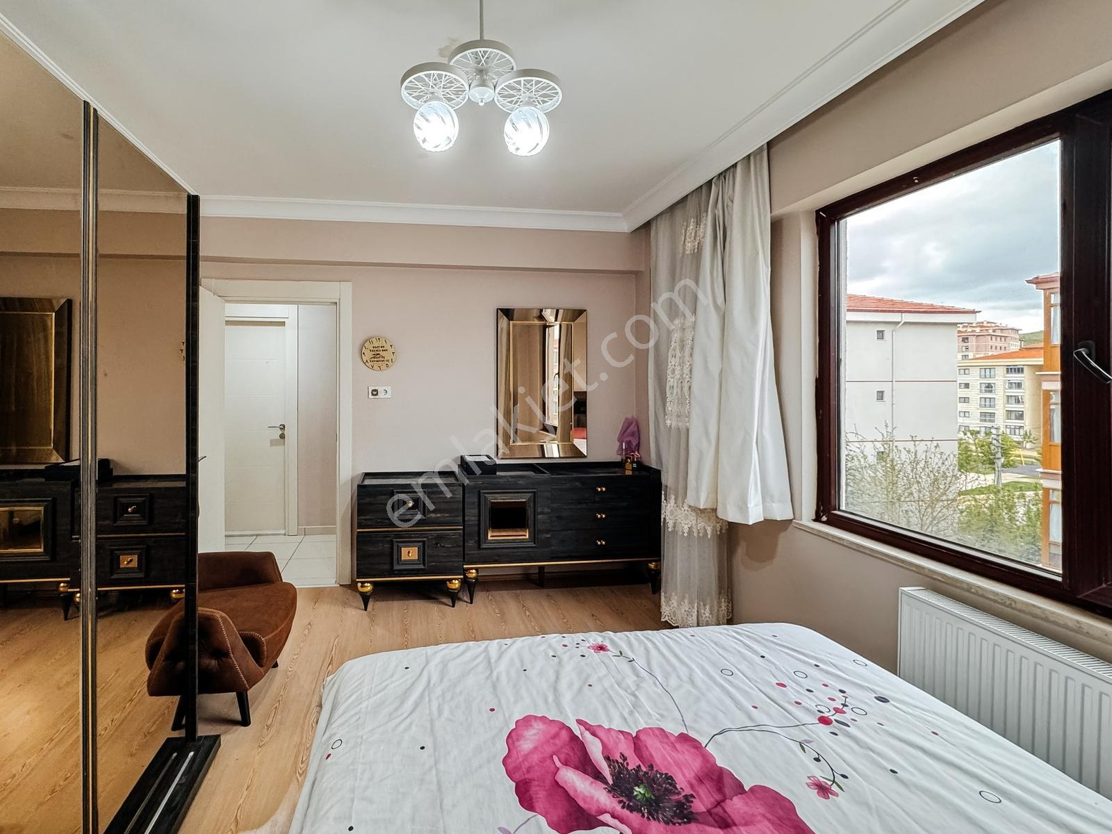 Kanlıca Günsazak Bulvarın'da | 3+1 (135 M²) | Site İçi Daire — fotoğraf 9