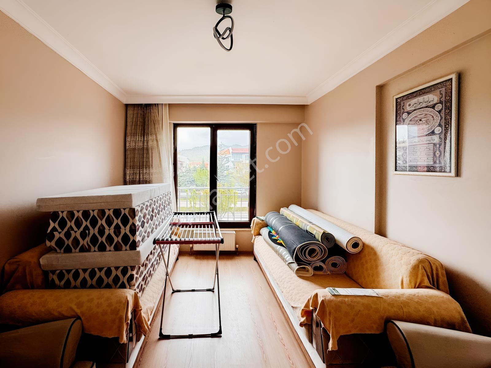 Kanlıca Günsazak Bulvarın'da | 3+1 (135 M²) | Site İçi Daire — fotoğraf 11