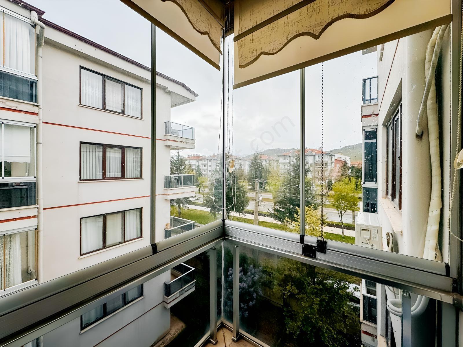 Kanlıca Günsazak Bulvarın'da | 3+1 (135 M²) | Site İçi Daire — fotoğraf 29
