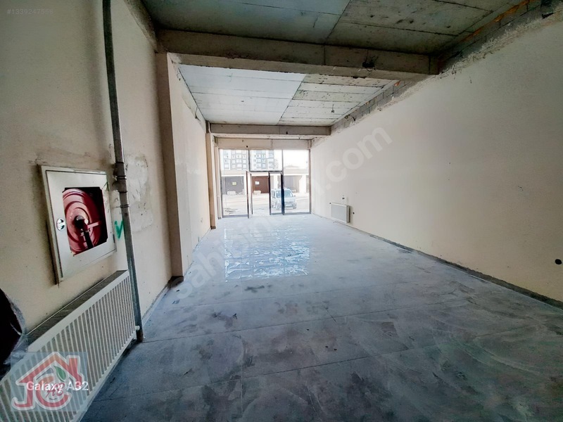 Güven Bul Emlak'tan Güngör Caddesinde Kiralık Dükkan. — fotoğraf 3
