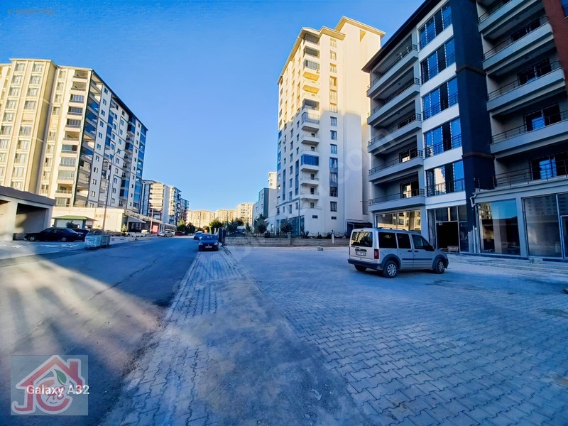 Güven Bul Emlak'tan Güngör Caddesinde Kiralık Dükkan. — fotoğraf 8