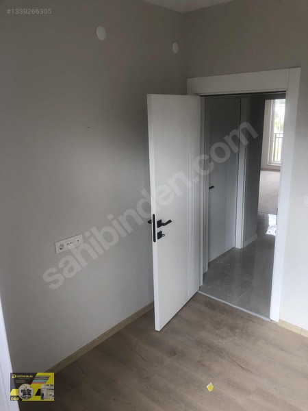Turuncu Kolleji Arkası 3. Kat 2+1 100m2 Sıfır Lüx Daire — fotoğraf 29