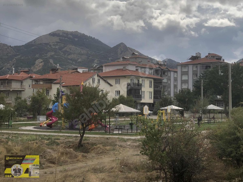 Turuncu Kolleji Arkası 3. Kat 2+1 100m2 Sıfır Lüx Daire — fotoğraf 32
