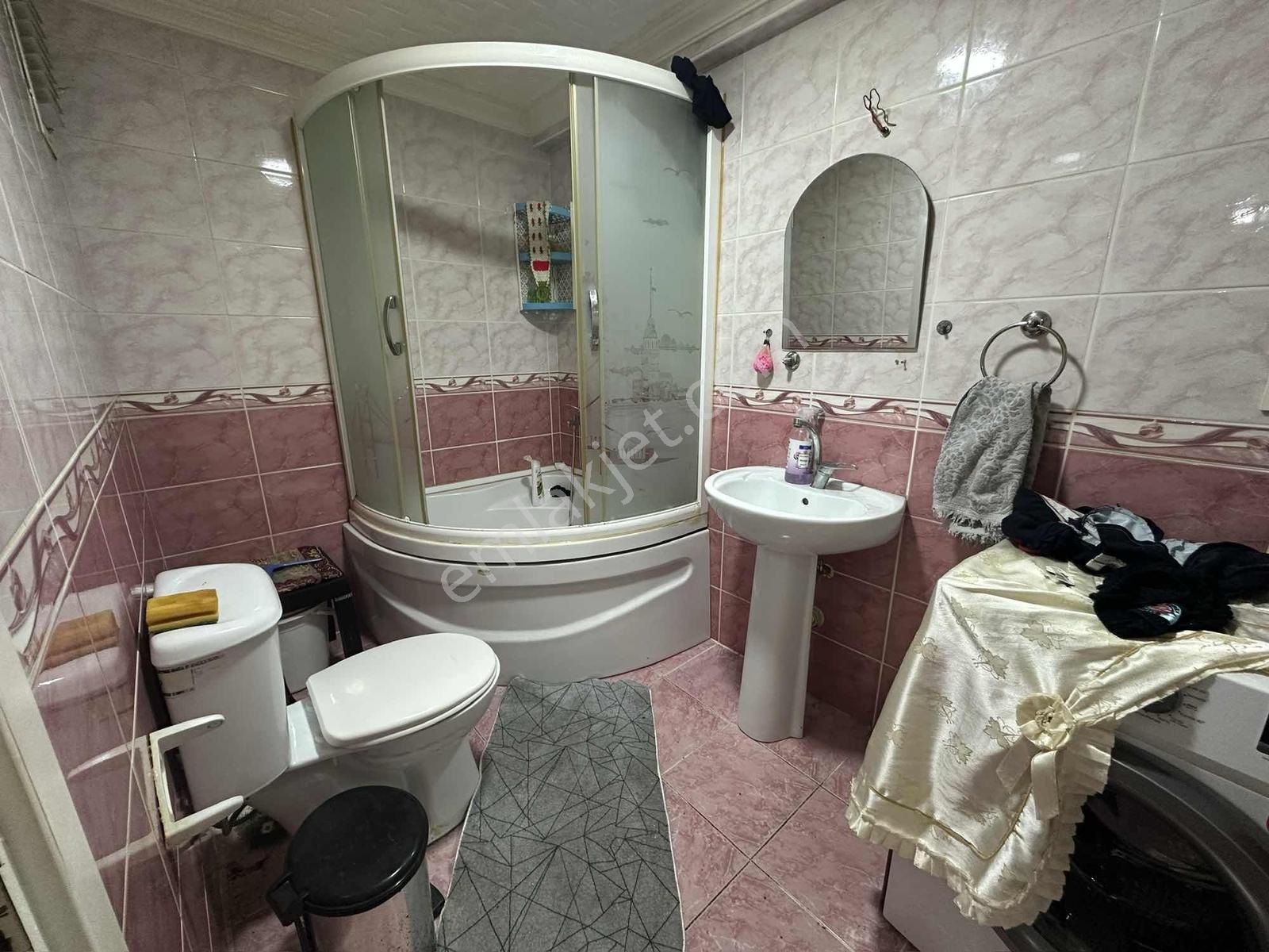 Başokur'dan Bahçelievler Cumhuriyet Mh Satılık 2+1 Giriş — fotoğraf 14