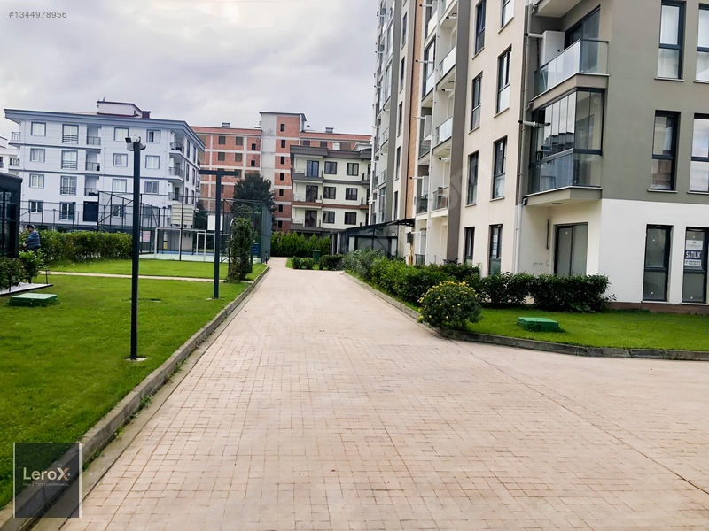 Lerox Yalı Esra Özyurt'tan Fh 259 Havuzlu Sitede Eşyalı Kiralık — fotoğraf 3