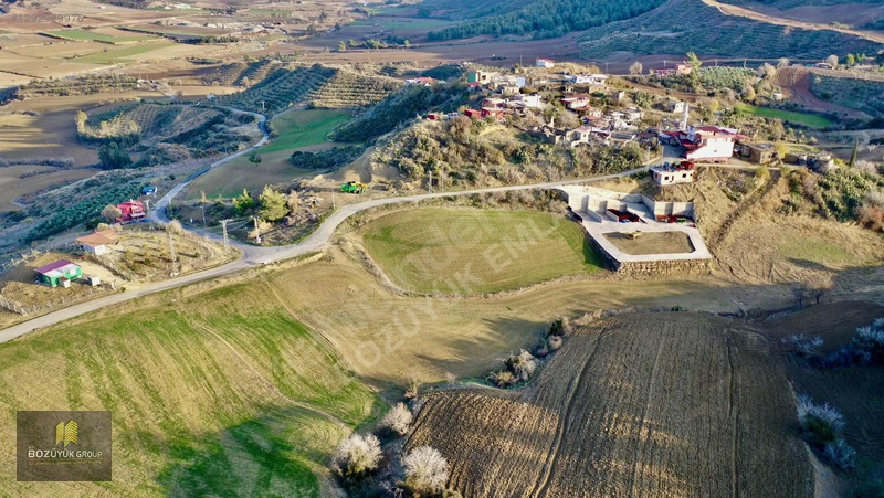Yola Sıfır 4.320 M2 Köye Yakın Zirve Konumda Havadar Tarla — fotoğraf 9