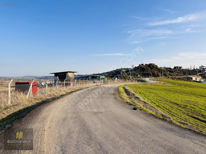 Yola Sıfır 4.320 M2 Köye Yakın Zirve Konumda Havadar Tarla — fotoğraf 33
