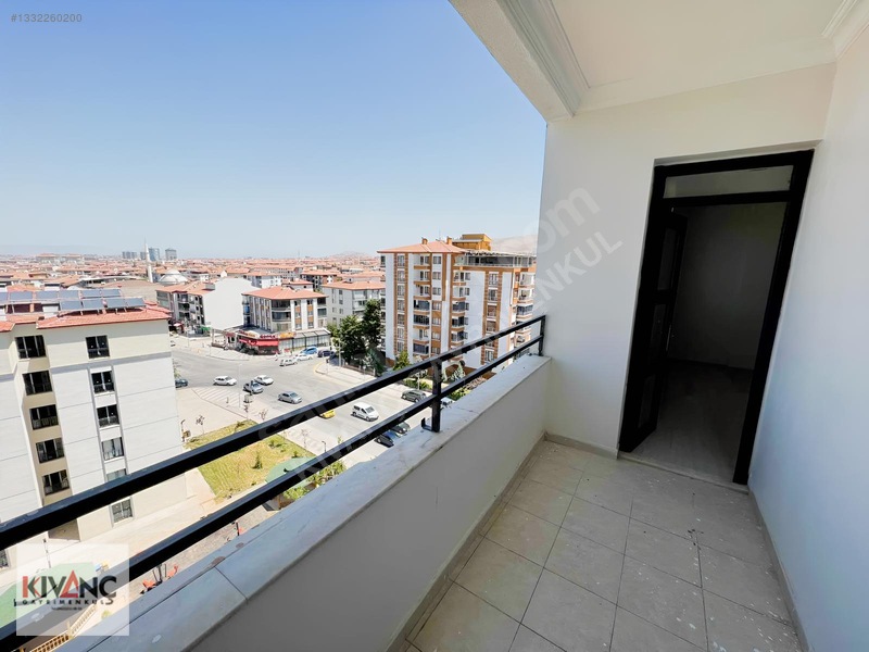 Kıvanç Gayrimenkul'den Fahri Kayahanda Kiralık 3+1 Daire — fotoğraf 15