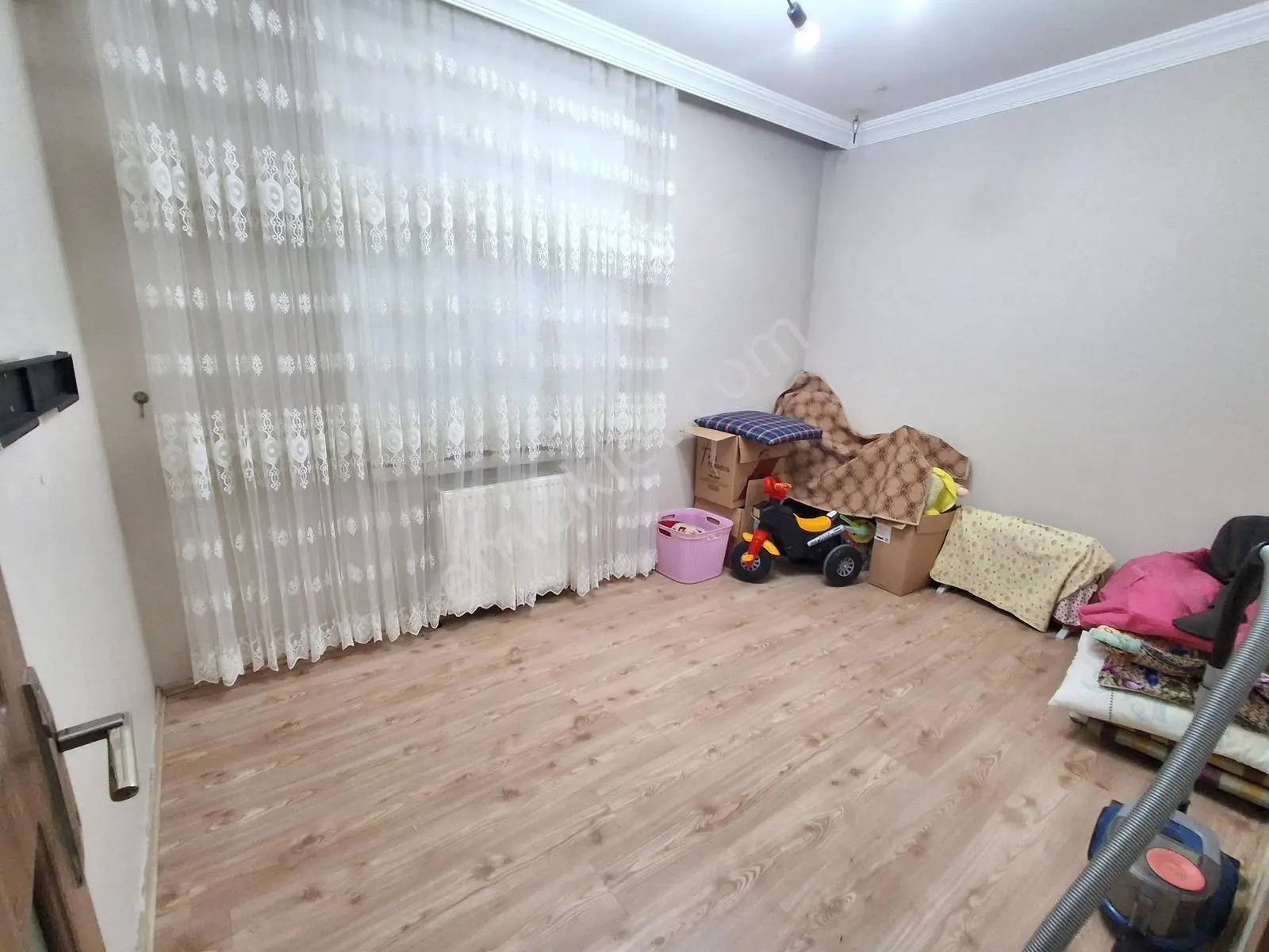 Yaman'dan Bolvadin Konak Mah. Satılık 2+1 Daire — fotoğraf 8