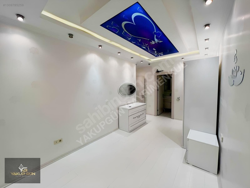 Yakup Gün'den Antepia'da Göl Manzaralı Eşyalı 2+1 Daire — fotoğraf 22