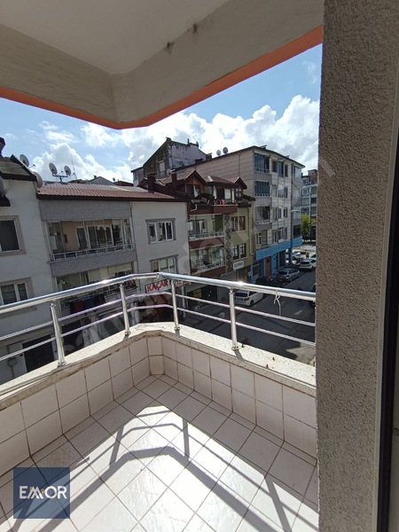 Emor Gayrimenkul Akyazı Mahallesi 3+1 Kiralık Daire — fotoğraf 3