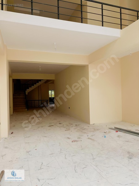 Dr.ziya Durmuş Caddesinde Kiralık Mağaza — fotoğraf 2