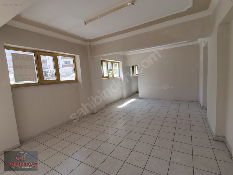 Söğütlü Mah. Kiralık Depolu Galeri Katlı Dükkan 135 Metrekare — fotoğraf 27