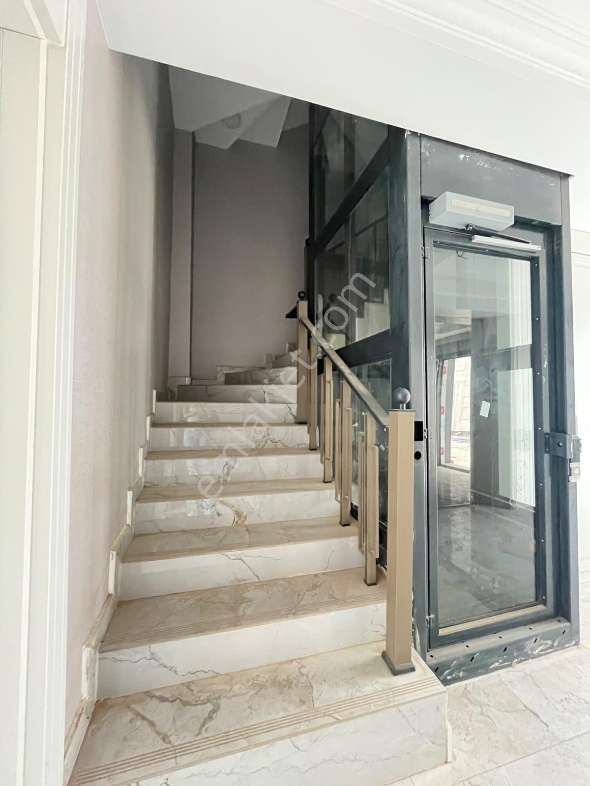 Eras Gayrimenkul'den Satılık 6+1 Tripleks Villa — fotoğraf 6