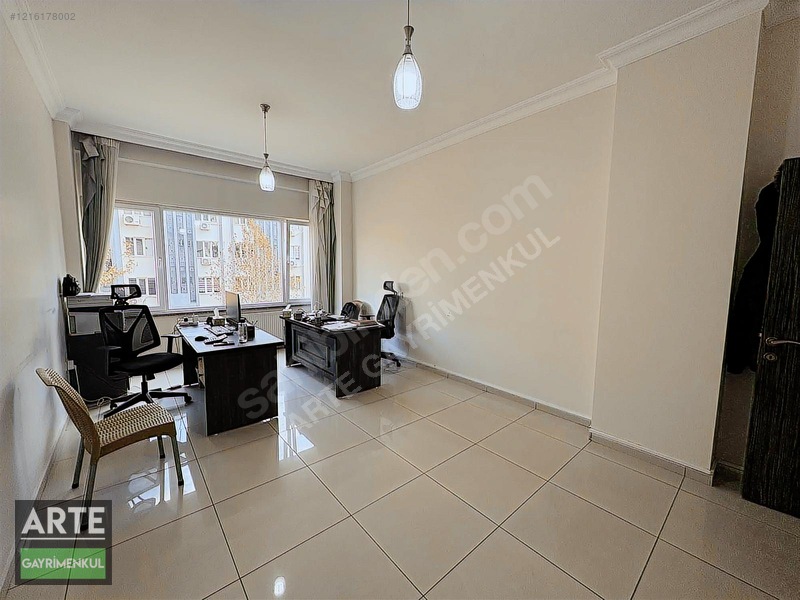 Gazimuhtarda 7/24 Güvenlikli Kiralık Lüks Ofis — fotoğraf 8