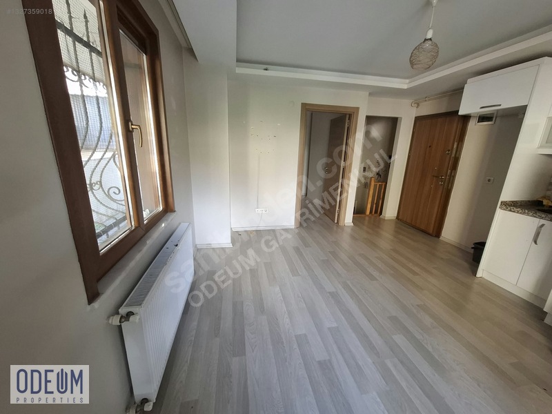 Odeum Gayrimenkul Kayışdağı Mah'de 1+1 Kiralık Ters Dubleks — fotoğraf 10