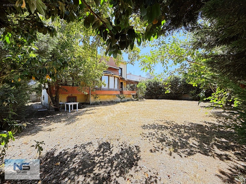 Nuri Sezer'den Cumayeri 380 M2 4+1 Satılık Tripleks Tekil Villa — fotoğraf 3