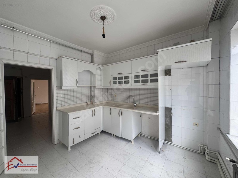 Ev Emlak'Tan Gürcükapı'Da Kiralık Daire