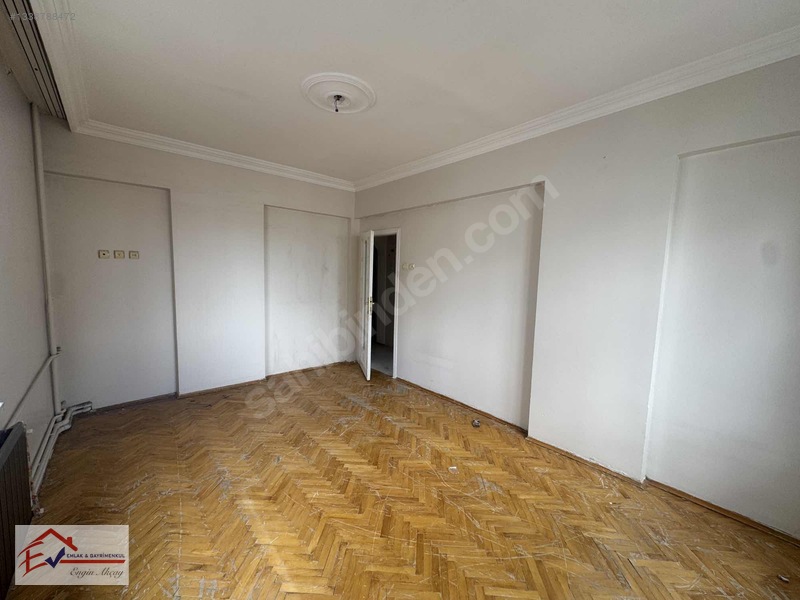 Ev Emlak'tan Gürcükapı'da Kiralık Daire — fotoğraf 8