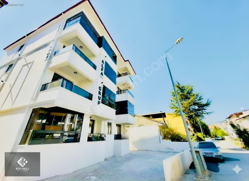 Kavaklı Gayrimenkul'den Satılık Lüx 1+1 Daire — fotoğraf 2