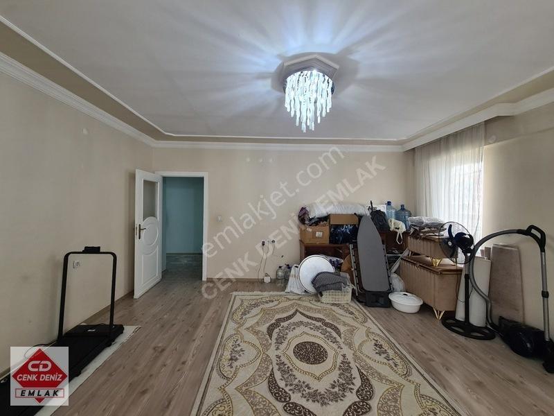 Sancaktepe Göbekte Geniş Daire Arayanlara Kök Tapu Arakat 3+1 — fotoğraf 11