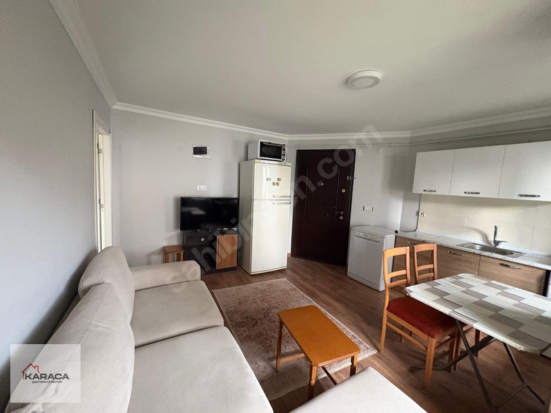 Karaca'dan Cumhuriyet Mahallesinde Kiralık Full Eşyalı 1+1 Daire — fotoğraf 12