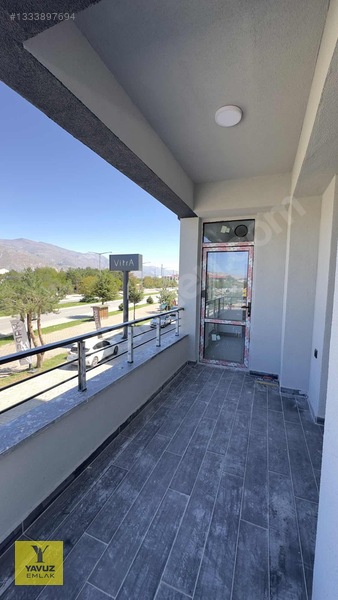 Yavuz Emlaktan Merkezi Konumda Sıfır 2+1| 95 M² Net | — fotoğraf 11