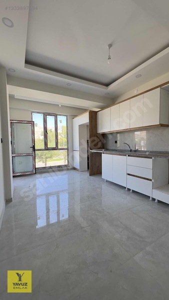 Yavuz Emlaktan Merkezi Konumda Sıfır 2+1| 95 M² Net | — fotoğraf 13