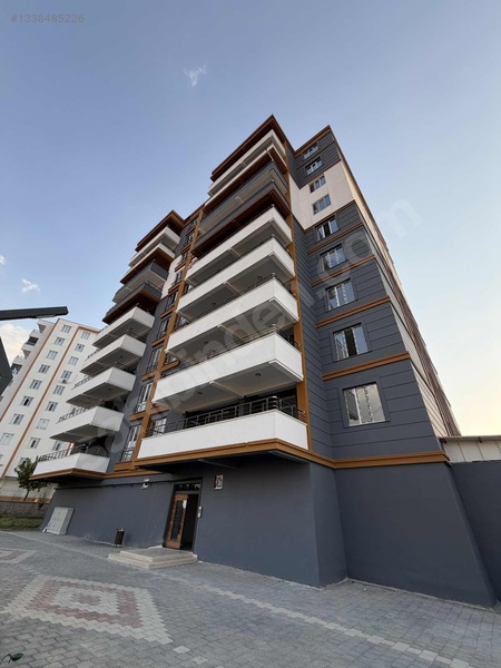 Ünüversite Yolunda Kiralık Lüx 3.5+1 Batman Manzaralı — fotoğraf 15