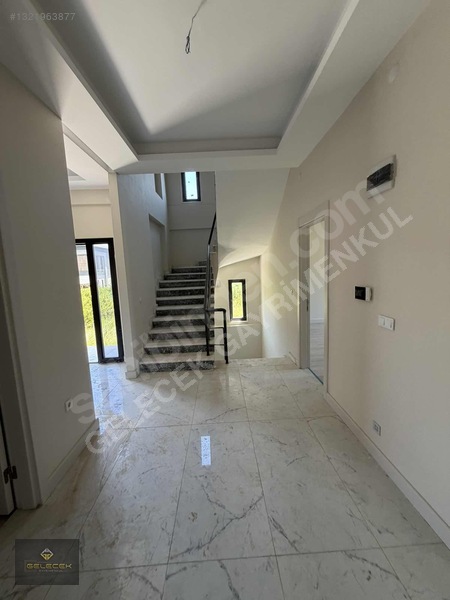 Gelecek'ten Hilalkent Mah Satılık Lüks Yapılı 7+1 Villa — fotoğraf 10