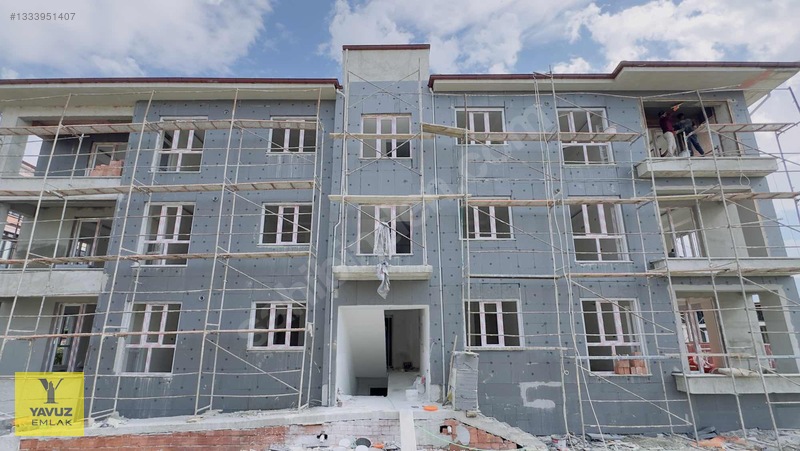 Yavuz Emlaktan Y.emre Mah 3+1 120 M² | 5.250.000 Tlden Başlayan — fotoğraf 2