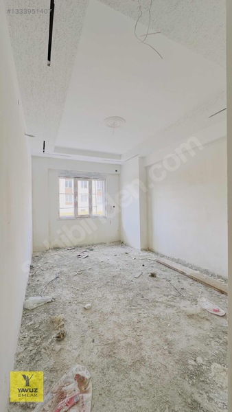 Yavuz Emlaktan Y.emre Mah 3+1 120 M² | 5.250.000 Tlden Başlayan — fotoğraf 5