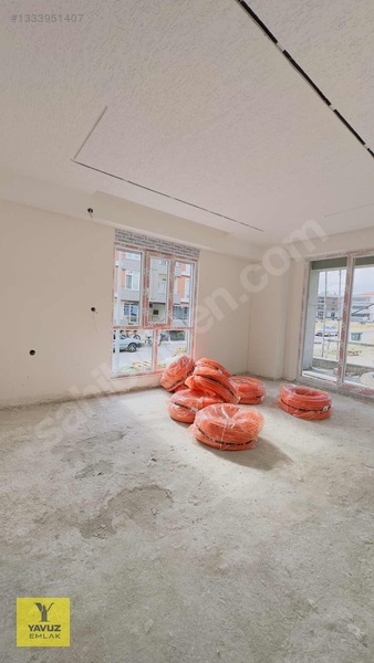 Yavuz Emlaktan Y.emre Mah 3+1 120 M² | 5.250.000 Tlden Başlayan — fotoğraf 7