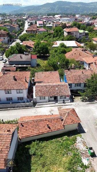 Meydan Mahallesinde Cem Evi Karşısında Önlü Arkalı Müstakil — fotoğraf 12