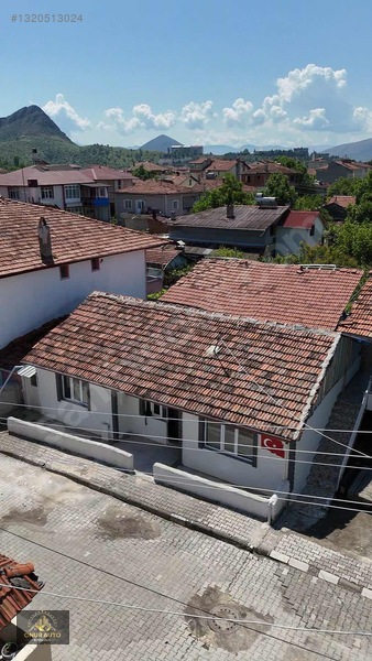 Meydan Mahallesinde Cem Evi Karşısında Önlü Arkalı Müstakil — fotoğraf 15