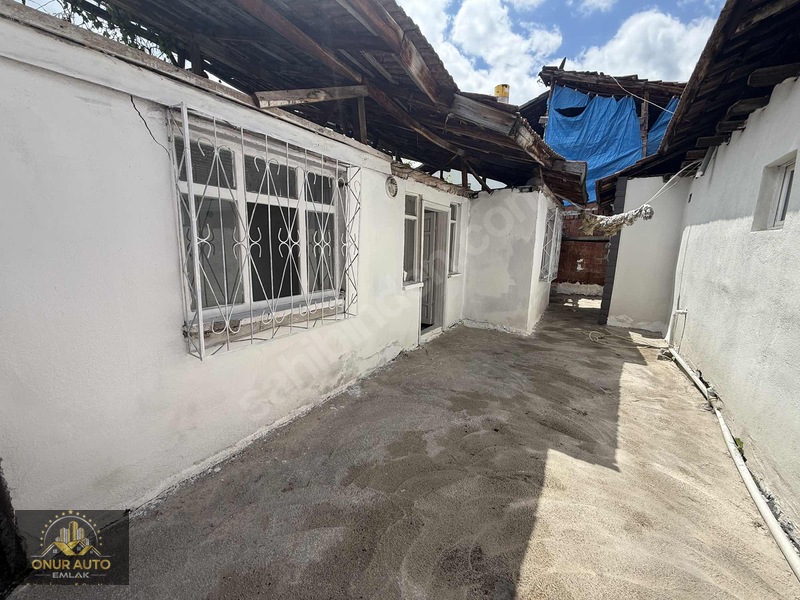Meydan Mahallesinde Cem Evi Karşısında Önlü Arkalı Müstakil — fotoğraf 34