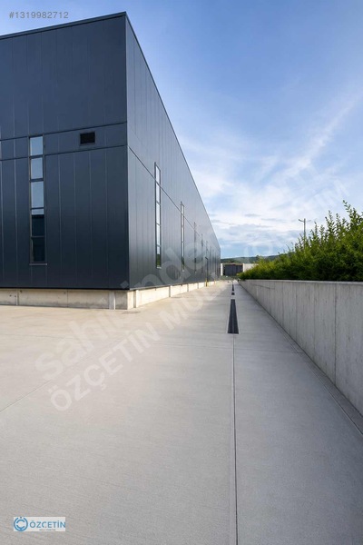 Özçetin'den Hosab'da Kiralık 9000 M2 Tek Kat Doğalgazlı Fabrika — fotoğraf 17