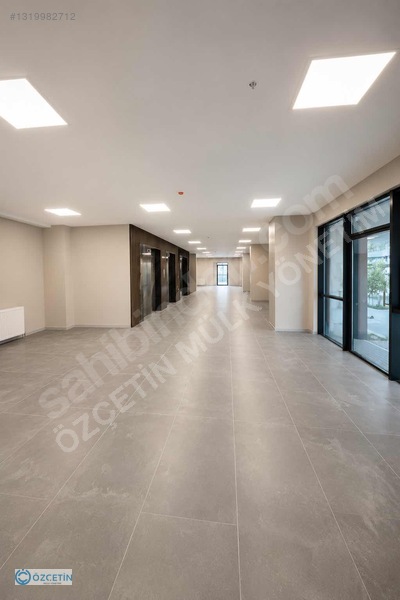 Özçetin'den Hosab'da Kiralık 9000 M2 Tek Kat Doğalgazlı Fabrika — fotoğraf 23