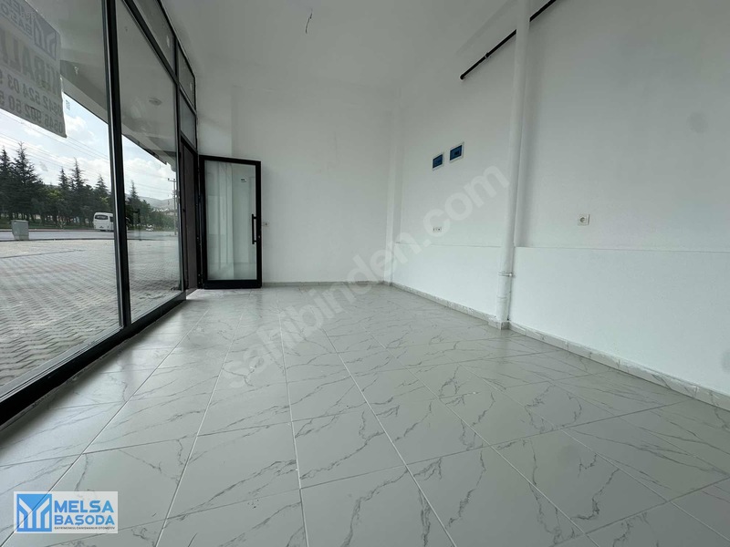 Ahmet Yesevi Caddesine Yakın 26 M2 Kiralık Ofis Veya Dükkan — fotoğraf 9