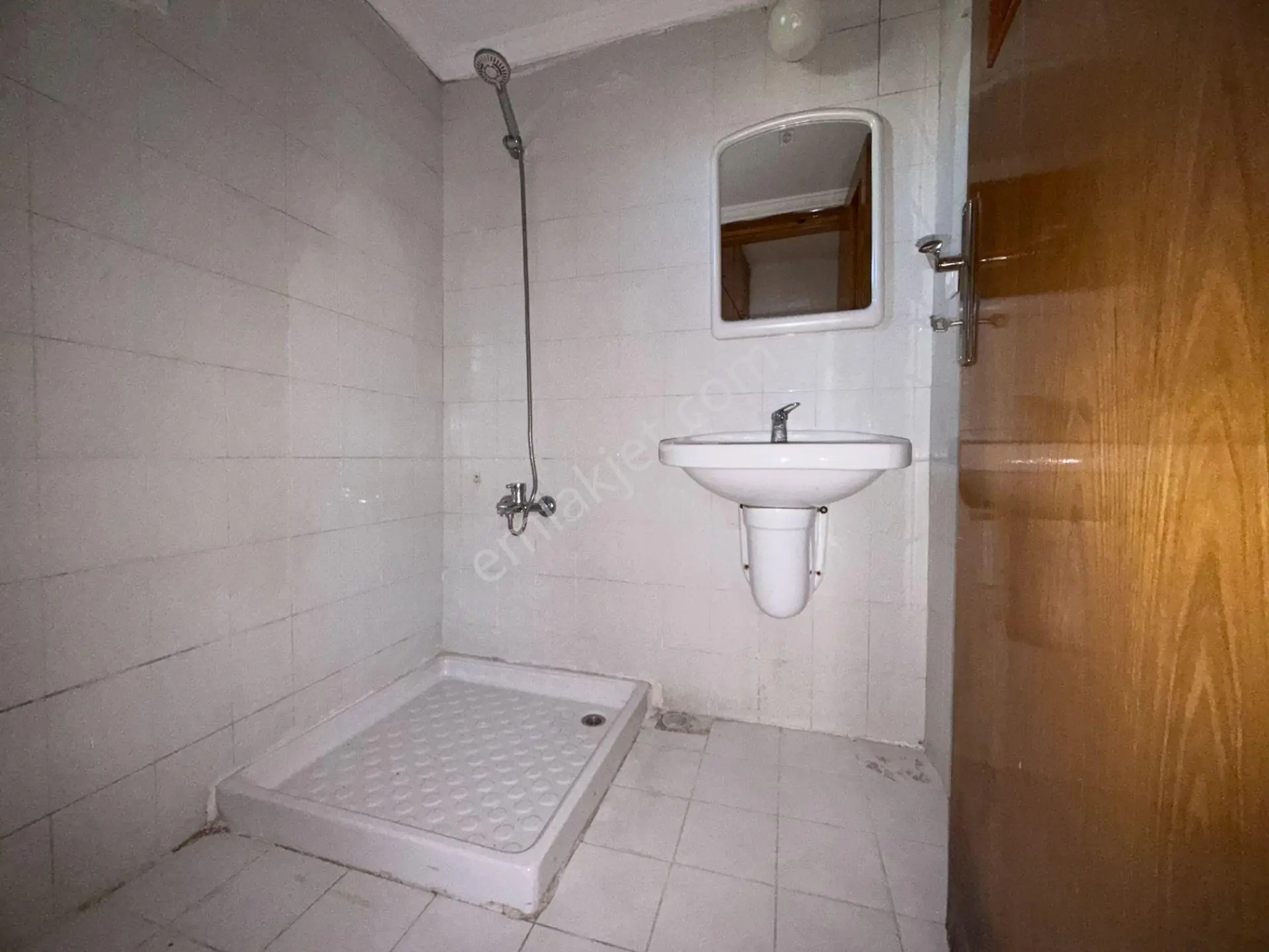 Şafak Emlak Satılık Daire Portakal Çiçeği Cadde Üzeri 3+1 155 M2 1.kat — fotoğraf 15