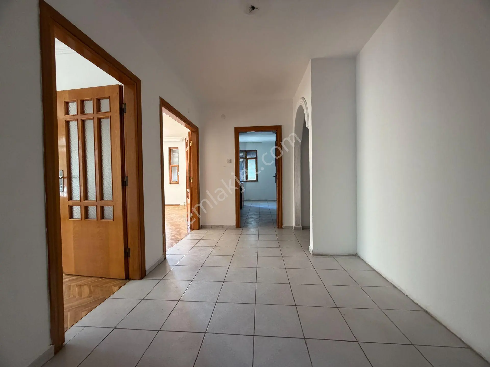 Şafak Emlak Satılık Daire Portakal Çiçeği Cadde Üzeri 3+1 155 M2 1.kat — fotoğraf 20