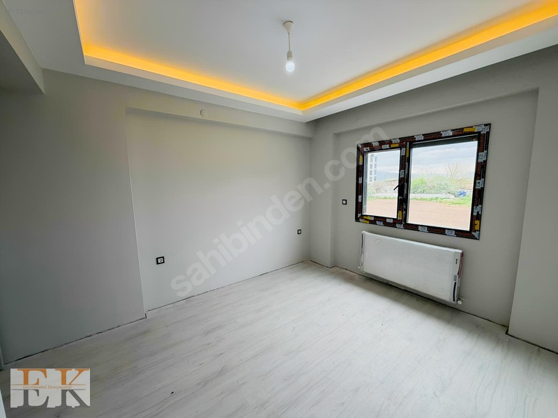 Yedieylül Mah Ultra Lüks Havuzlu Site İçerisinde 3+1 Ara Kat — fotoğraf 3