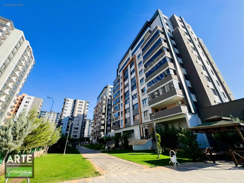 Osmangazi'Nin Prestijli Lokasyonunda 3,5+1 Satılık Daire