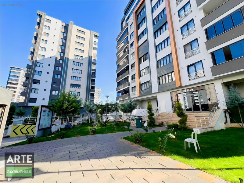 Osmangazi'nin Prestijli Lokasyonunda 3,5+1 Satılık Daire — fotoğraf 2