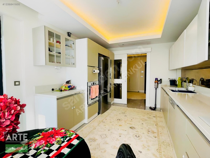 Osmangazi'nin Prestijli Lokasyonunda 3,5+1 Satılık Daire — fotoğraf 17