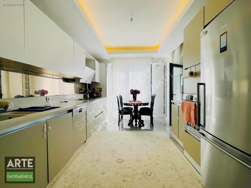 Osmangazi'nin Prestijli Lokasyonunda 3,5+1 Satılık Daire — fotoğraf 18