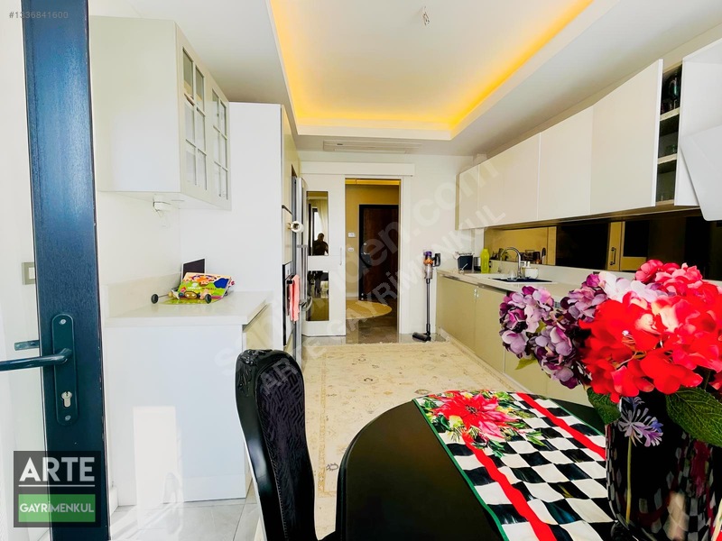 Osmangazi'nin Prestijli Lokasyonunda 3,5+1 Satılık Daire — fotoğraf 26