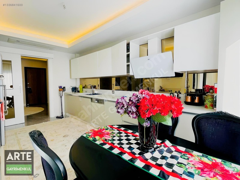 Osmangazi'nin Prestijli Lokasyonunda 3,5+1 Satılık Daire — fotoğraf 27