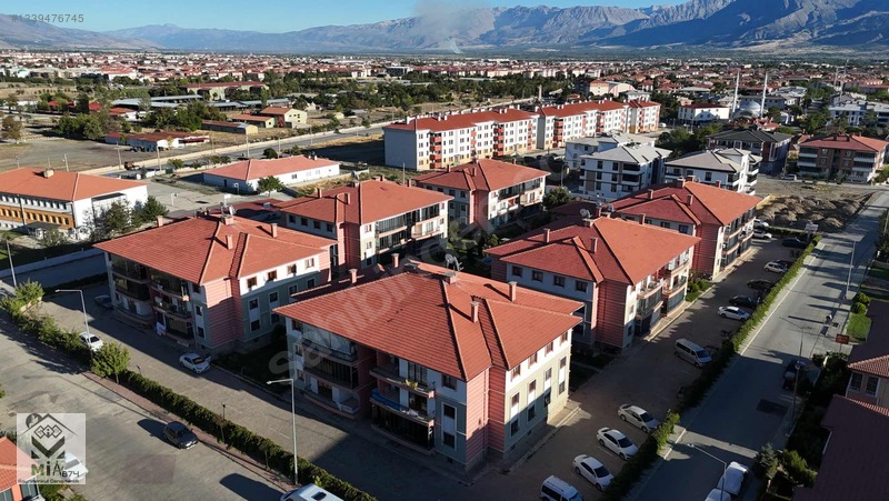 Mia874 Gayrimenkul Güvencesiyle Demirken Sitesi 3+1 — fotoğraf 6